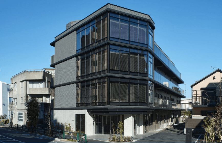 【東京都練馬区】土日祝日休み＆日勤のみで時給1900円～♪ホスピス住宅型有料老人ホームで働きませんか？